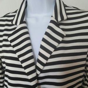 Love...ady women fashion black/white blazer